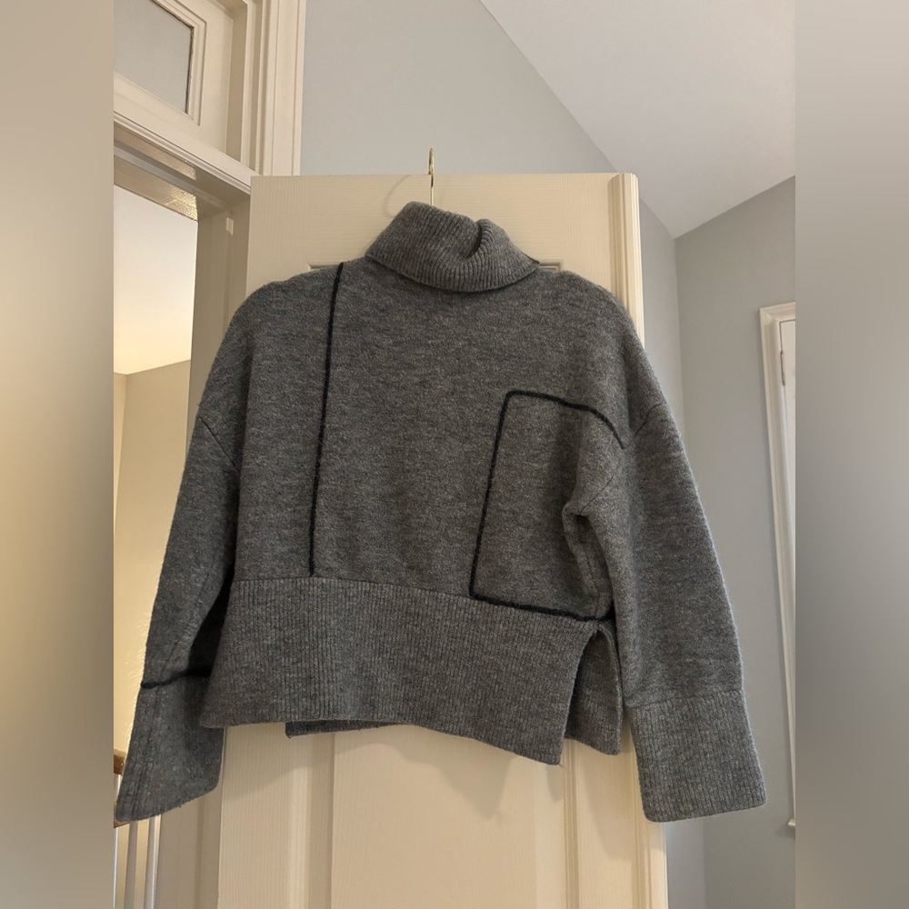 Zara Gray Turtleneck Sweater